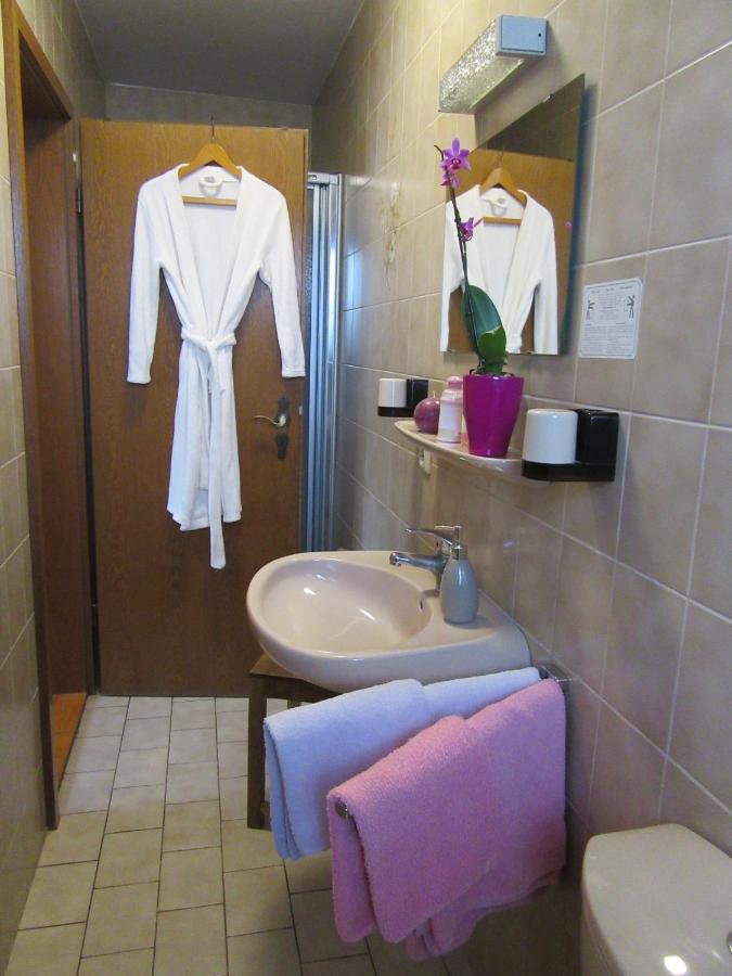 Pension Bauer Ebern Екстер'єр фото